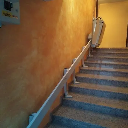 Media Luna 게스트하우스 3*